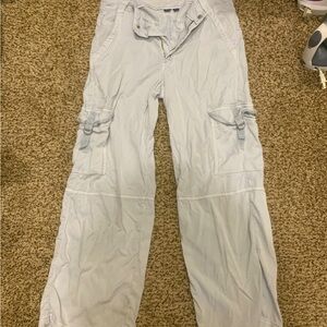 American Eagle Cargo Pants Size 6 Short